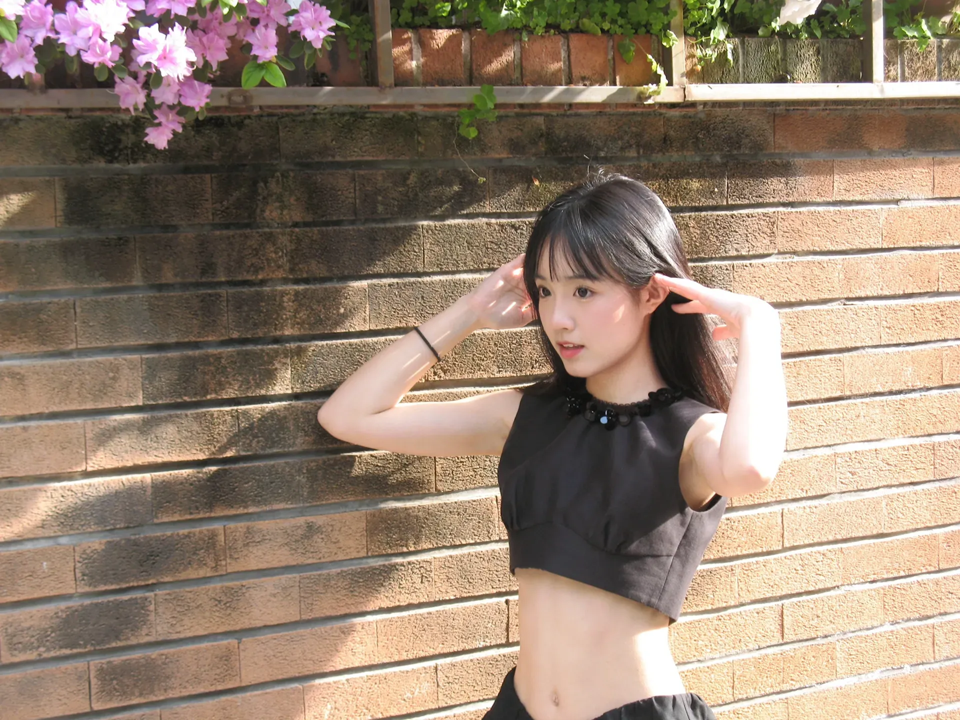 LOL淘汰赛：TES惨遭HLE横扫，奇迹未现更需砥砺前行