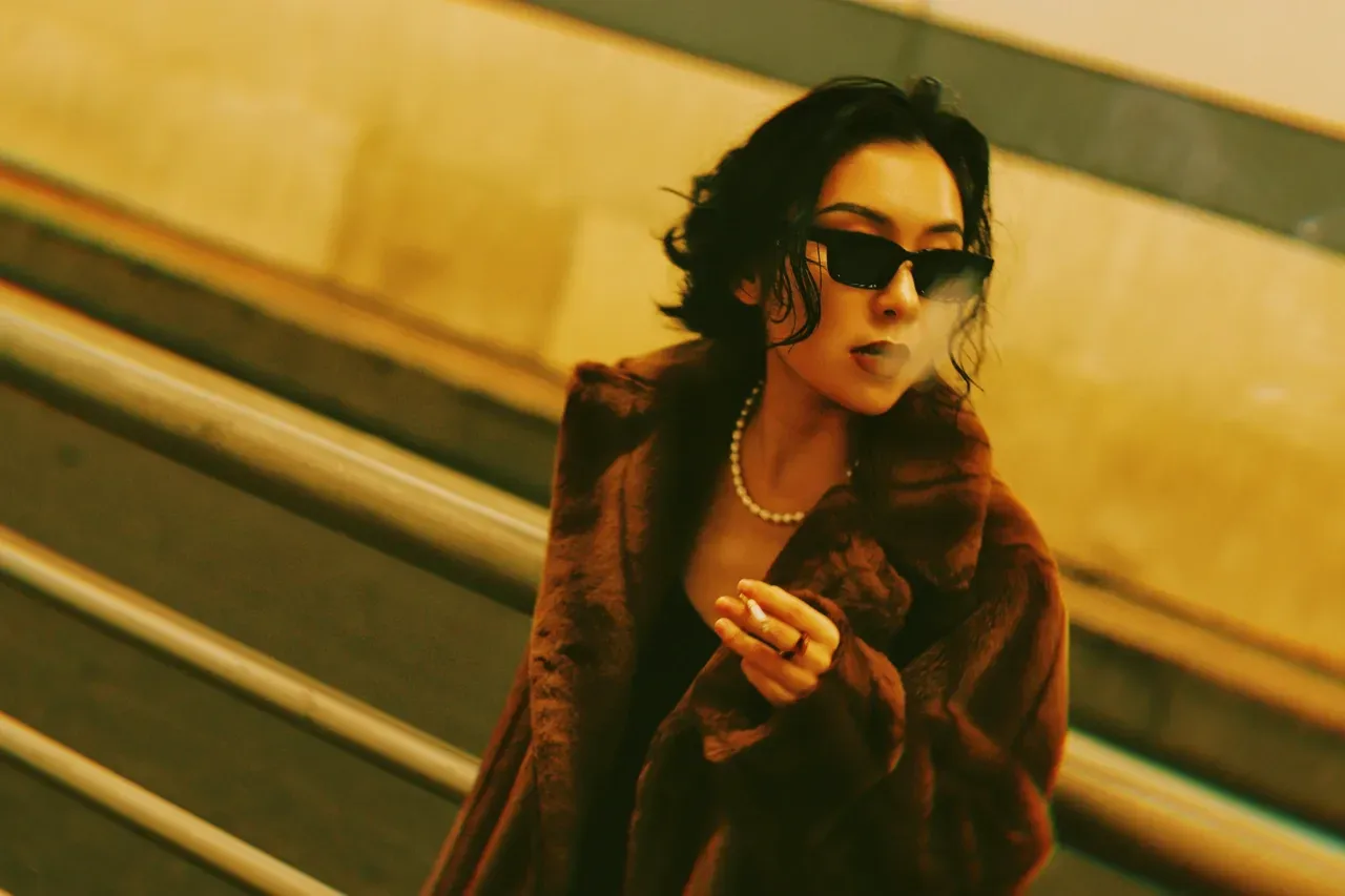 在互联网上寻找妈妈的玩家：压抑的真实故事